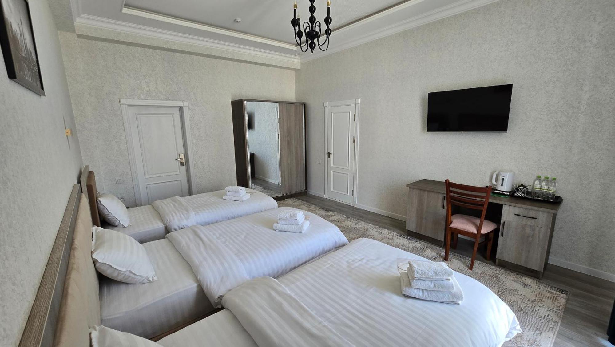 סמרקנד Old Station Hotel מראה חיצוני תמונה