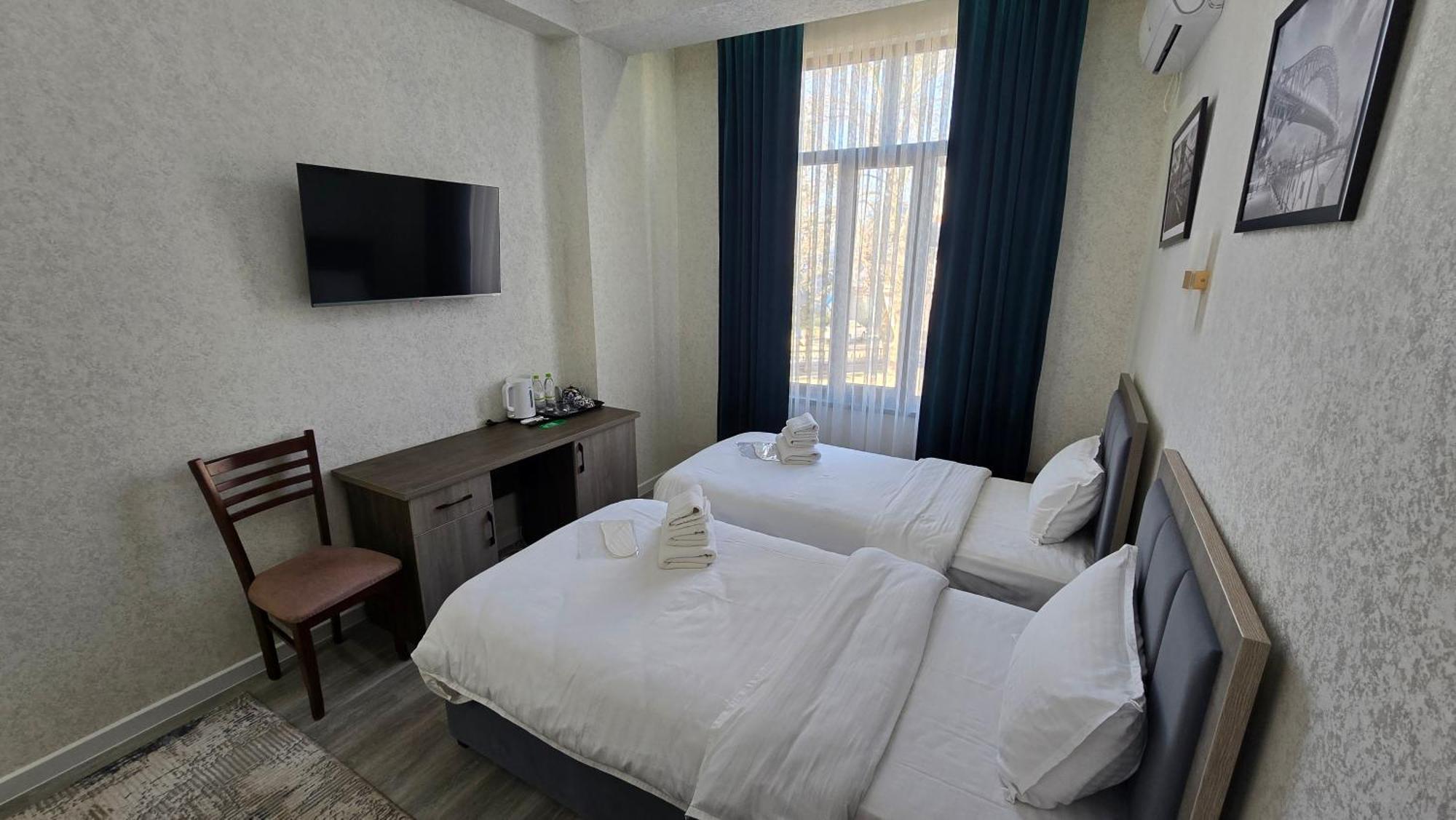 סמרקנד Old Station Hotel מראה חיצוני תמונה